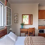Maria Hotel